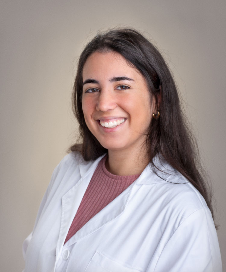 Doctora Marina García Delgado. Experta en odontología
